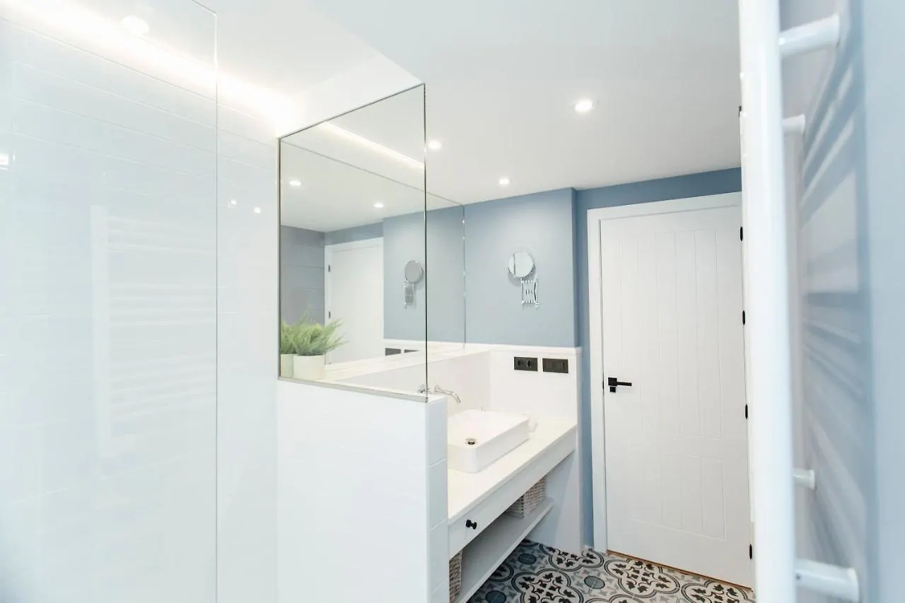 Modern And Luxury- 2Bd 2Bth- Socorro Apartment Seville 0*,  Spain