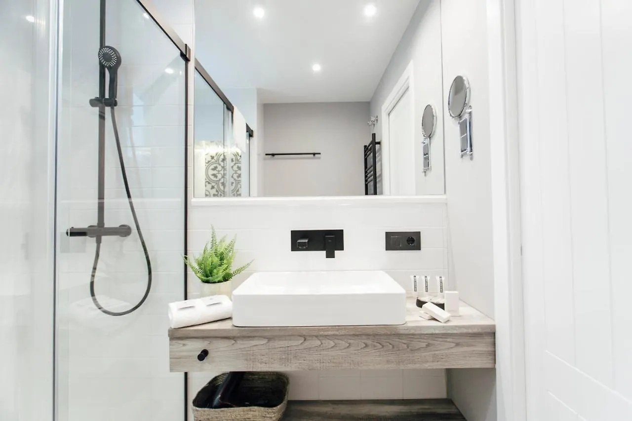 Modern And Luxury- 2Bd 2Bth- Socorro Apartment Seville