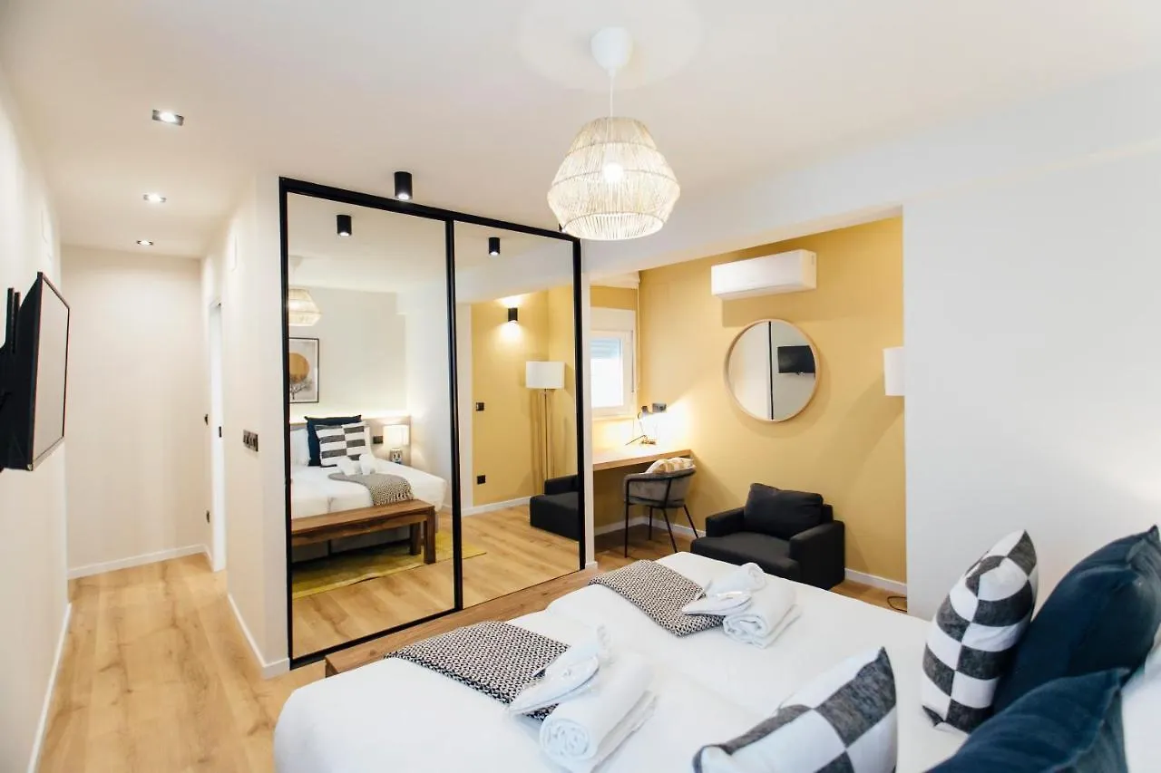 Modern And Luxury- 2Bd 2Bth- Socorro Apartment Seville
